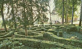 Parc et jardin de buis du Château de Caudon