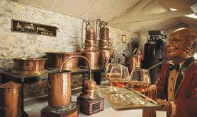 Musée de la Vieille Prune - Distillerie Louis Roque