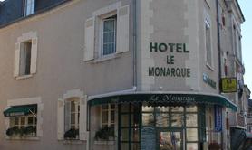 Hôtel Logis Le Monarque***