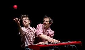 La suite (sur Bach) bien calée pour piano [...]