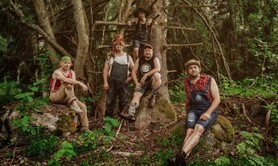 STEVE'N'SEAGULLS + LITTLE LEGS