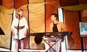 Le baume musical - slam poèmes et chansons d'immanence avec piano et cajon