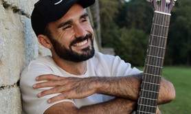 Sully - Artiste Guitare-Chant Acoustique 