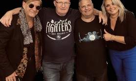 HOT SHOT ALLIGATOR  - Groupe de rock