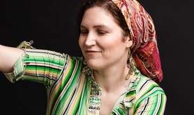 Collab.pour projets artistiques danses orientales Amazighes