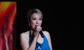 elise castel - chansons de variétés et cabaret