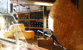 AROY JUNG BY LE FROMAGE A MALICES 