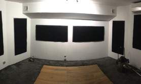 1101 STUDIO - Studio d’enregistrement F2 location a l'année en residence