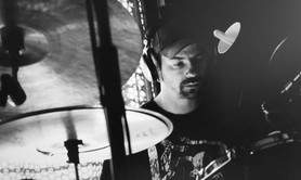 Nicolas Leprince - Cours de Batterie - Cajon - Percussions