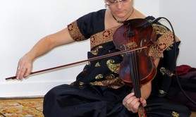 Violette Soni - Cours de violon indien (hindoustani) 