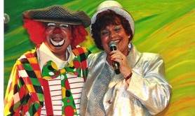 circus de la jeunesse - clowns-magicien-ballons animateur arbre de noel