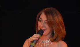 JANY - chanteuse de variété