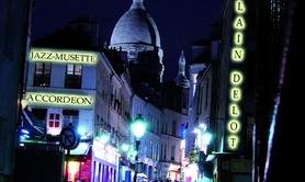 PASSION MONTMARTRE  - ACCORDEONISTE 
