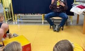 Des biberons et des livres