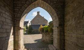 Chapelle du XIIIème siècle - La Vraie-Croix