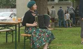 Fleur de Paris - Accordéoniste Chanteuse