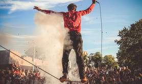 Spectacle LES MAÎTRES DU DÉSORDRE