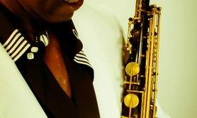 Roger Kom - Jazz Afrobeat Band