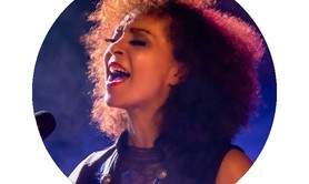 AKYLA PRODUCTIONS - Angéline Annonier chante TINA TURNER
