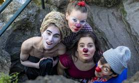 A Rebrousse Poil - Clown en liberté