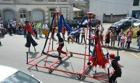 Compagnie Cirque en Spray - La Grande Parade
