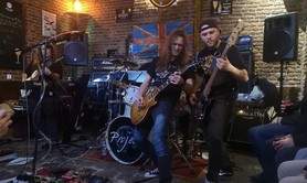 Project - Groupe Hard Rock recherche concerts Haut-de-France - Grd Est