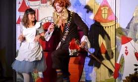 Art d'Être - Le retour d'Alice au pays des merveilles