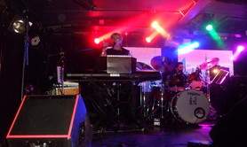 Patrick Rhodes - Spectacle musical en solo avec machines