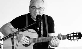 Marc Thévenot  - Auteur compositeur interprète 