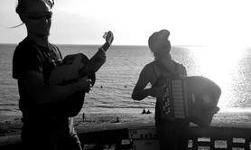 AKORDAÏA - Musique du Monde & Chansons Françaises