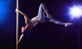 Clélia Grelier - Numéro de Mât chinois