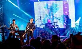 4U - The U2 Tribute Band - Cover de U2