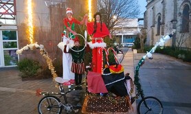 Cie Ô Perché - Les Lutins Muitns - Déambulation Echasse et jonglerie