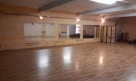 salle de repetition theatre 150 m2 a louer