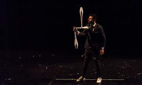 Asaf Mor - Artiste de Cirque
