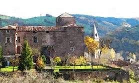 Saint-Izaire castle and archery museum