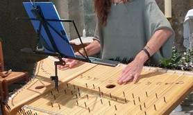 Delfine - cours de chant et de cithare