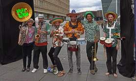 Mova Bunda - Fanfare Tropicale