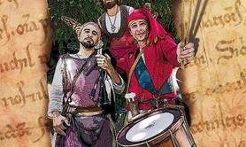 Les Aboyeurs - Spectacle déambulatoire interactife musical, visuel et parlé