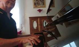 Christian GALLET - karaoké accompagné au piano