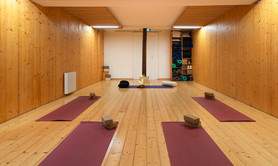 Salle de danse, Yoga + Espace consultation et massages