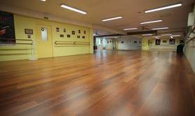 A céder salle de danse avec clientèle de qualité