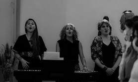 Silver Praise - Trio Gospel 