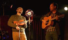 Moth Creek - American Folk oldtime - Groupe acoustique disponible pour vos concerts et events
