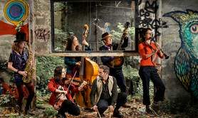 Nothing Concrete  - MUSIQUE INTERNATIONALE FESTIVE AVEC DANSE CLAQUETTES