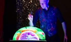 JAMES LE MAGICIEN - SPECTACLE DE MAGIE ET DE BULLES - ANIMATION 