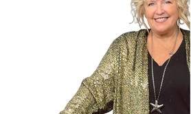Célébrer Angèle Arsenault, par Jeanette Arsenault