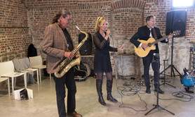 24A7 Bluesy Jazzy Band - Jazzy Band
