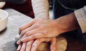 Lucile Bolot - céramiste - Cours et stages poterie et céramique adultes