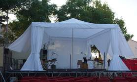 Barnum tente avec structure alu (quatro) 2 300 €